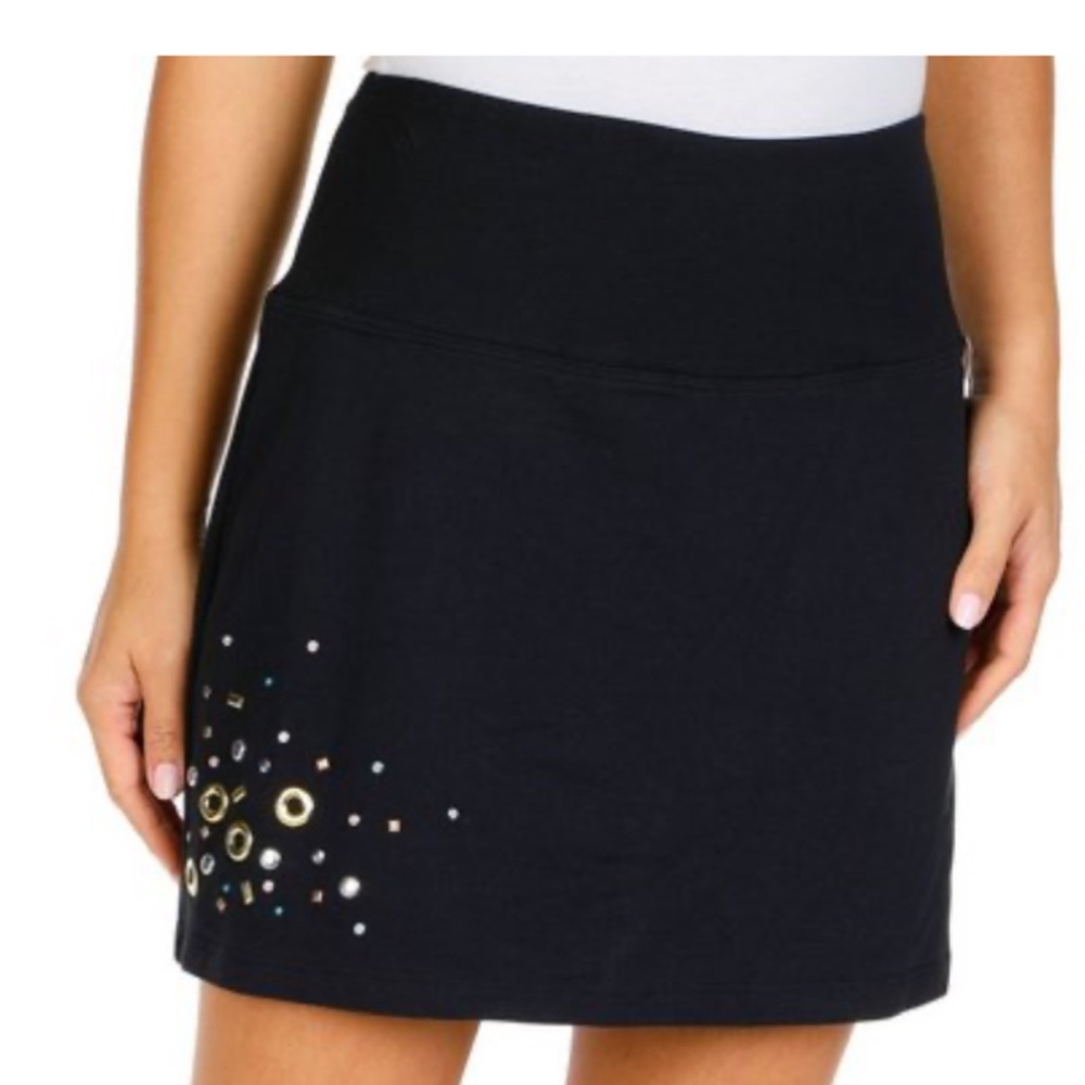 NWT Slender Shapes Skort